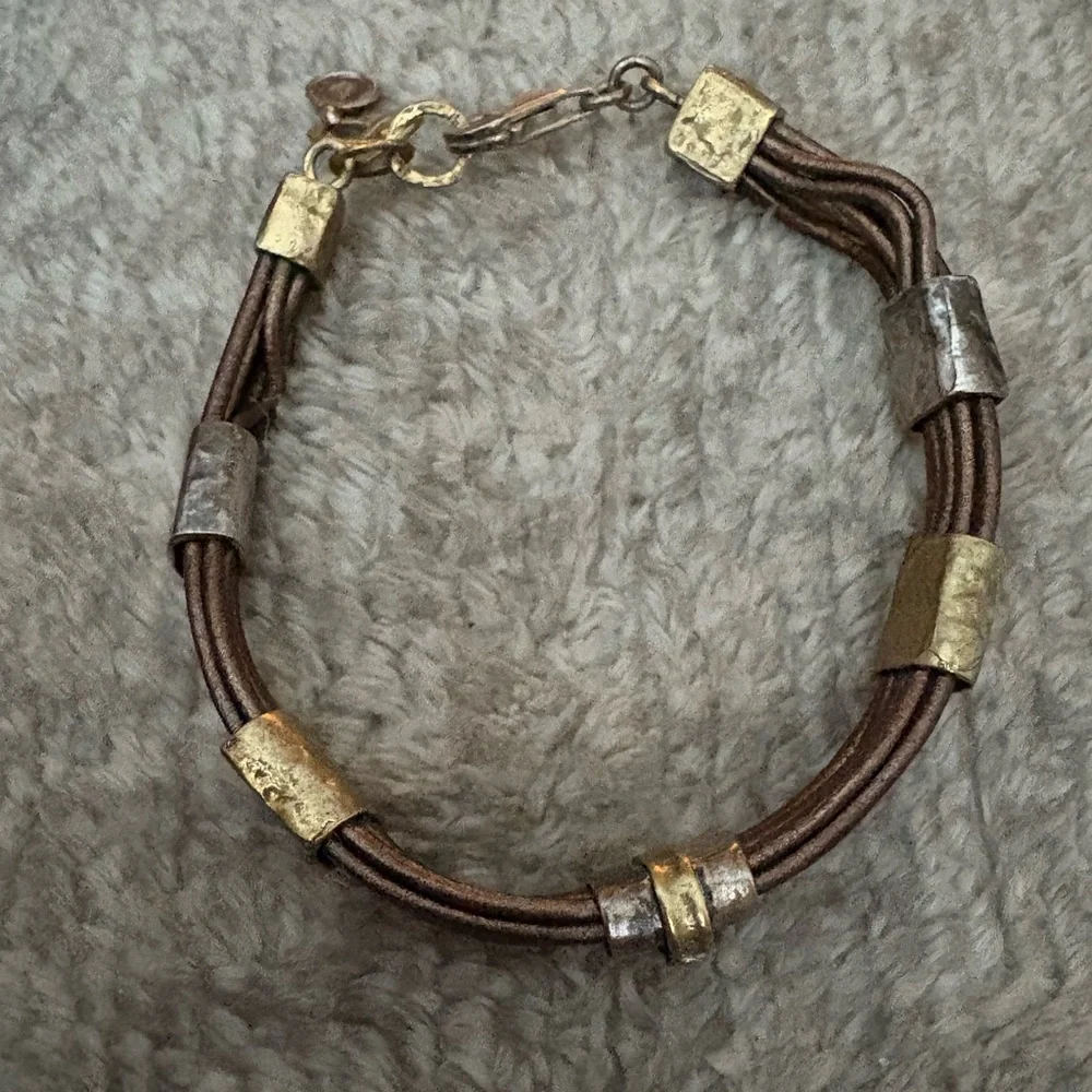 GUC Silpada bracelet - Picture 1 of 10